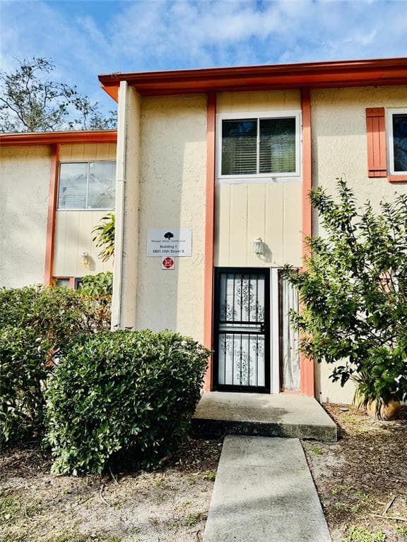 5801 16TH STREET S UNIT 2 ST PETERSBURG, FL 33705