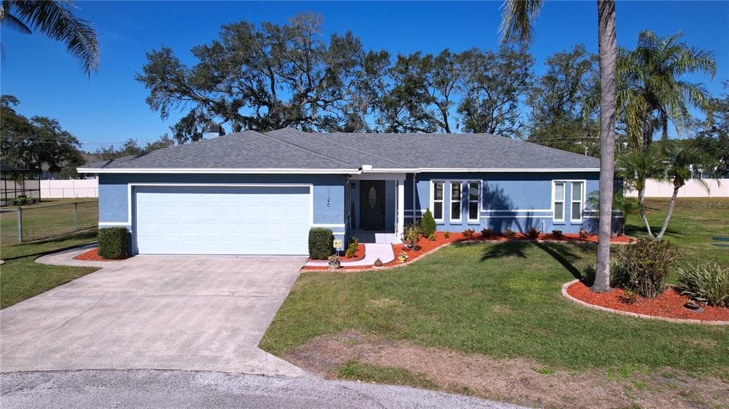 1126 SHADOWBROOK DRIVE N LAKELAND, FL 33813