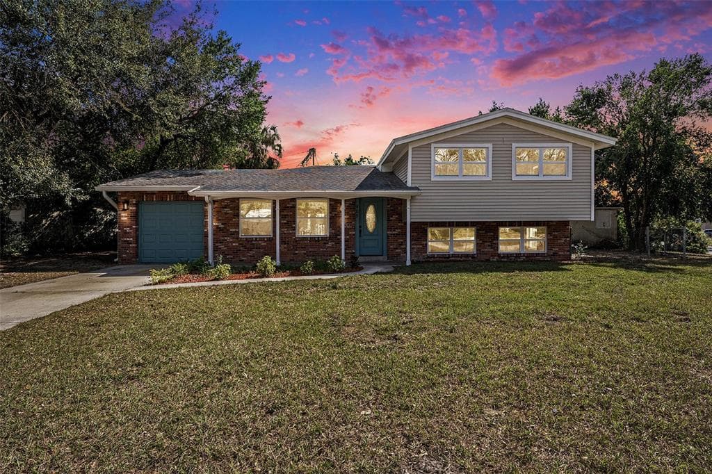 407 CRANBERRY LANE