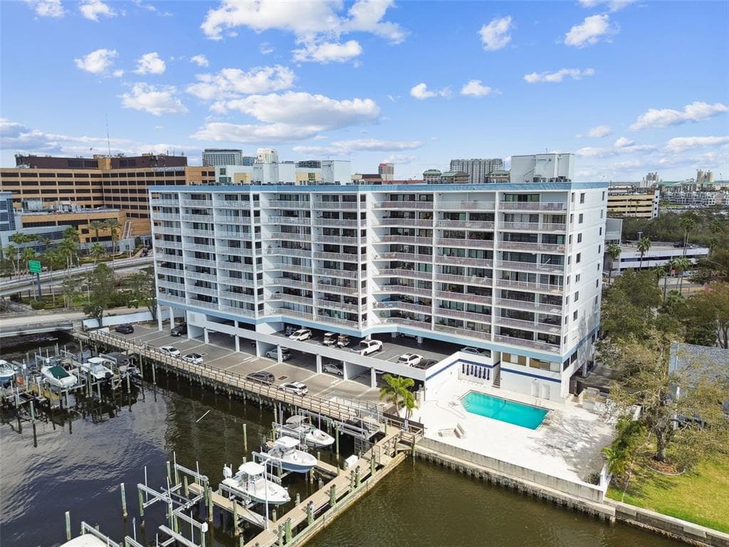 2 ADALIA AVENUE UNIT 602
