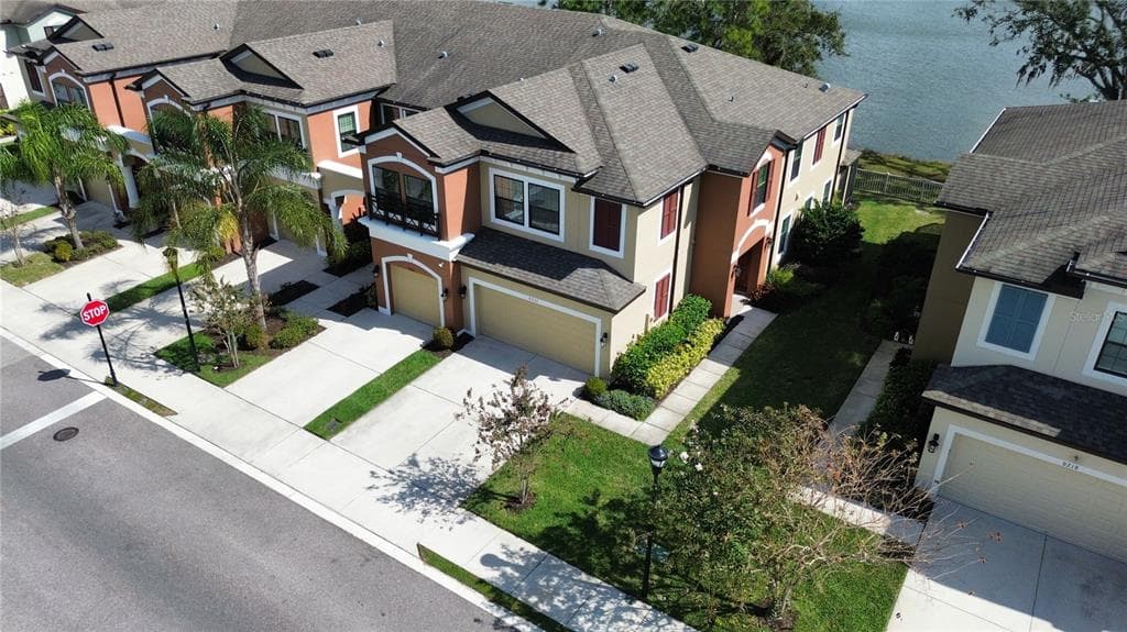 9212 FOX SPARROW ROAD TAMPA, FL 33626
