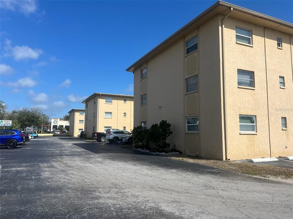 8701 4TH STREET N UNIT 108