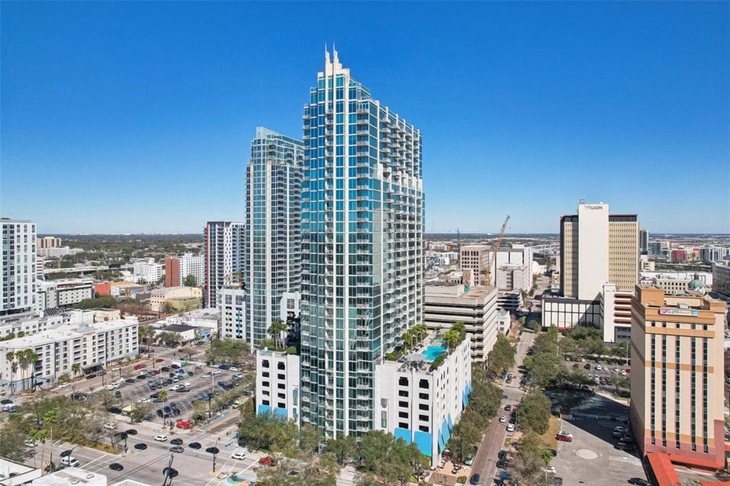 777 N ASHLEY DRIVE UNIT 915 TAMPA, FL 33602