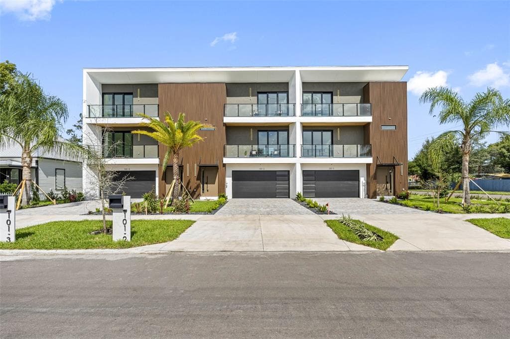 101 W WARREN AVENUE UNIT 1