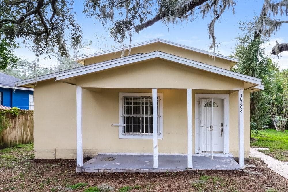 10208 N 16TH STREET TAMPA, FL 33612