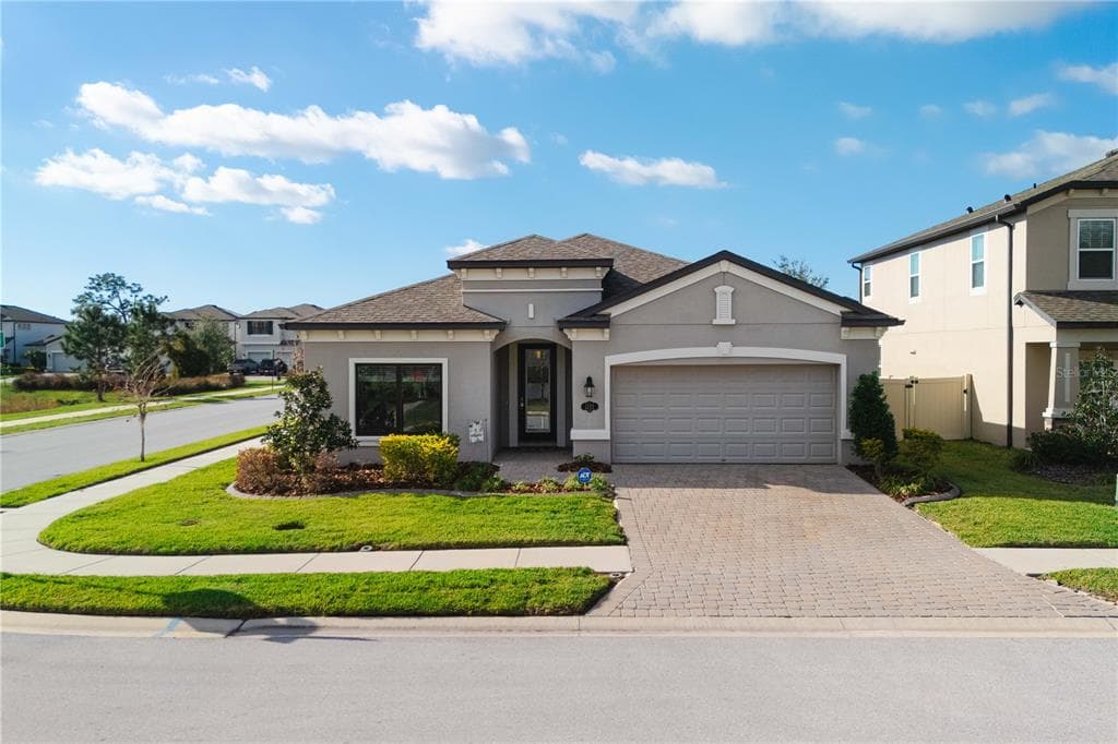 1593 SECLUDED GARDEN LANE LUTZ, FL 33558