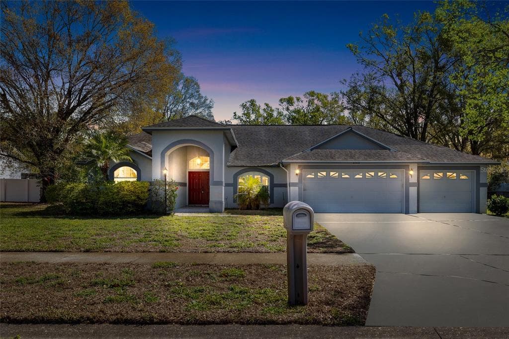 8508 BETH COURT ODESSA, FL 33556