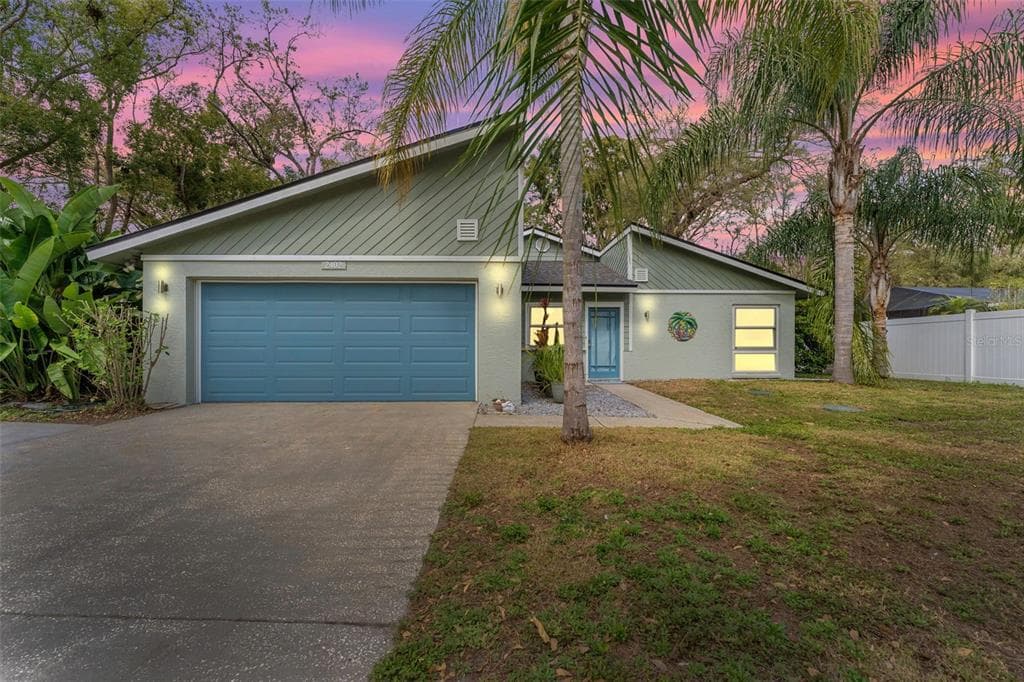 2402 REGAL DRIVE