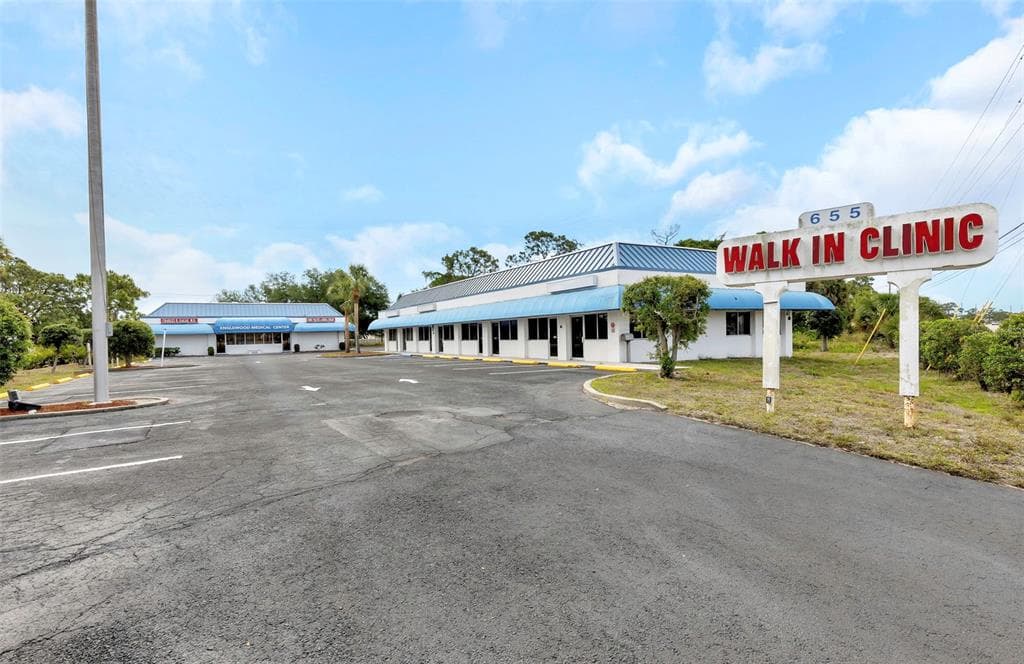 655 N INDIANA AVENUE ENGLEWOOD, FL 34223