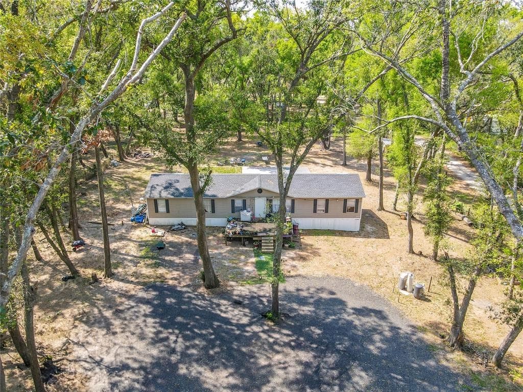 1634 N KINGSWAY ROAD SEFFNER, FL 33584