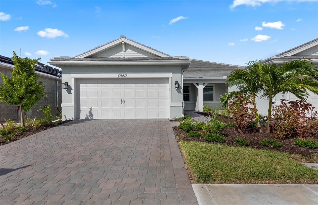 6845 NAVELINA LANE NOKOMIS, FL 34275