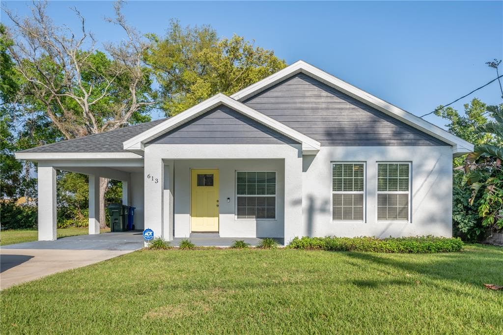 613 N STELLA AVENUE LAKELAND, FL 33801