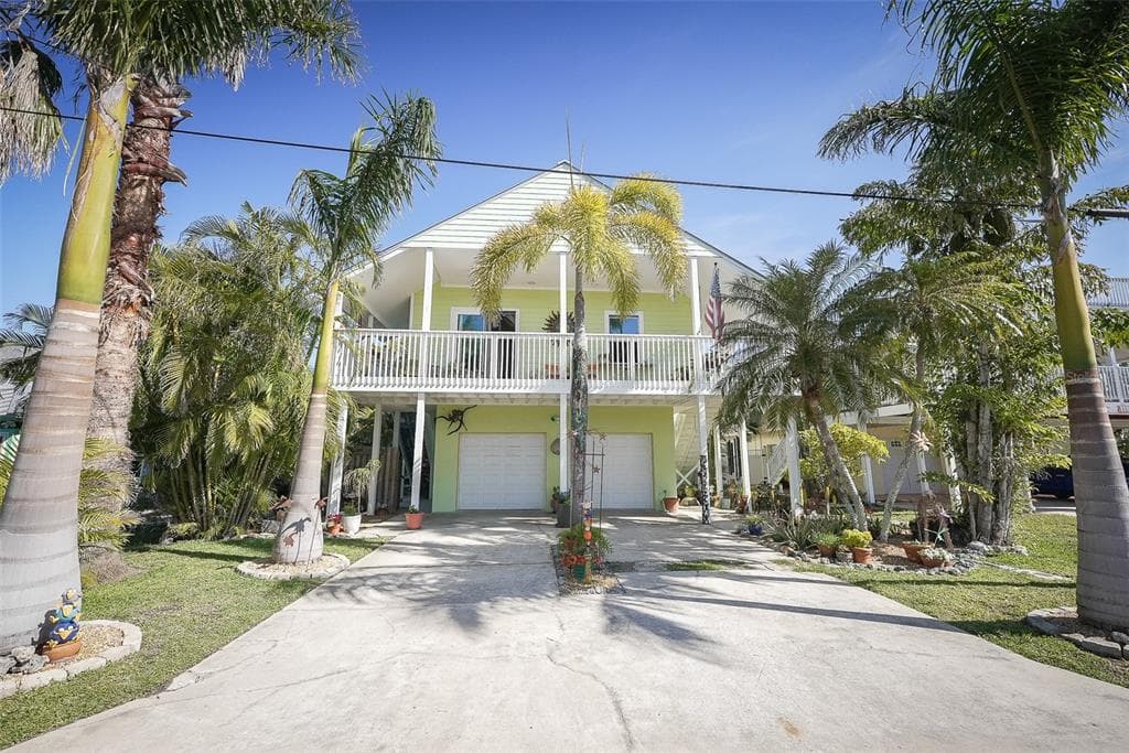 112 13TH AVENUE INDIAN ROCKS BEACH, FL 33785