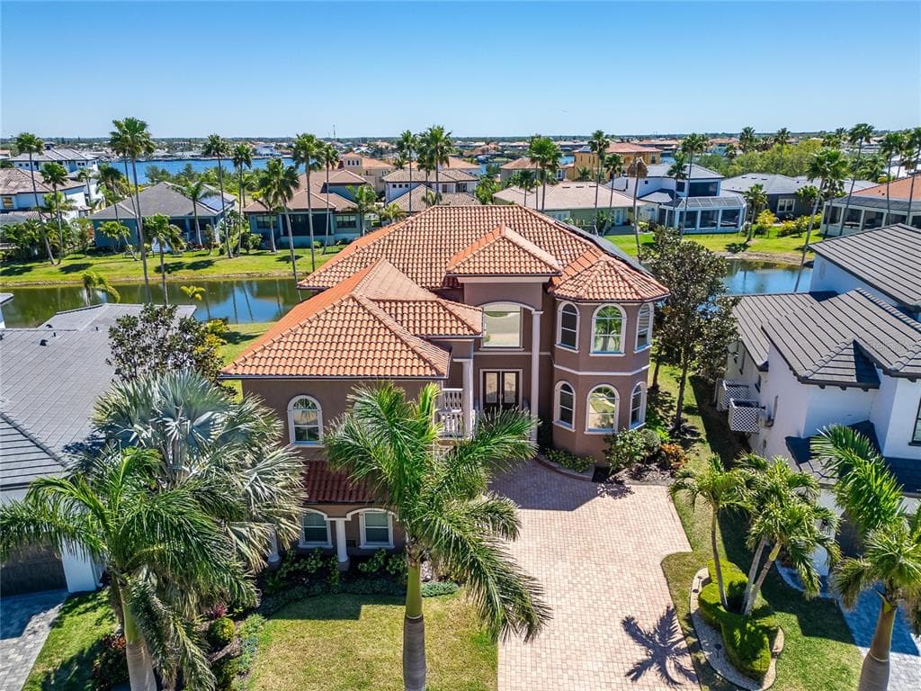 1408 ALHAMBRA DRIVE APOLLO BEACH, FL 33572