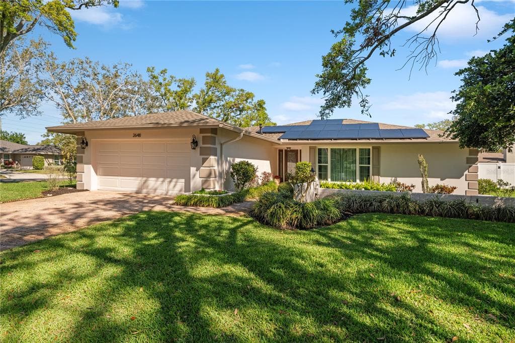2648 COUNTRYCLUB DRIVE CLEARWATER, FL 33761