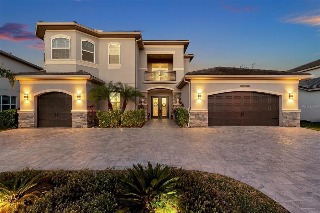 2600 COCO PALM CIRCLE WESLEY CHAPEL, FL 33543