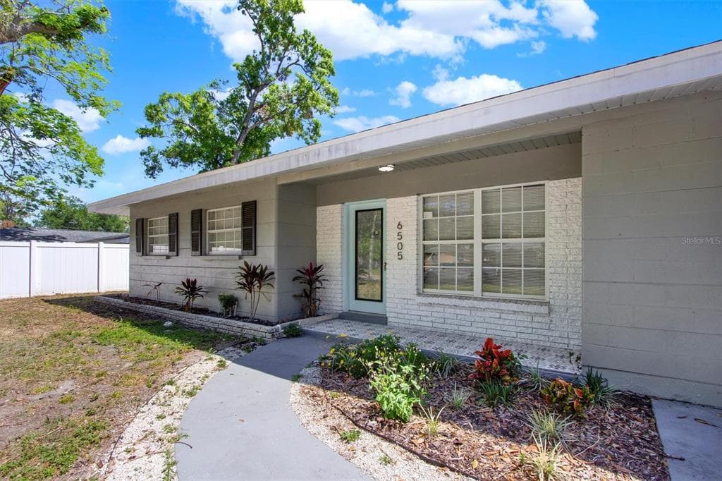 6505 JULIE STREET TAMPA, FL 33610