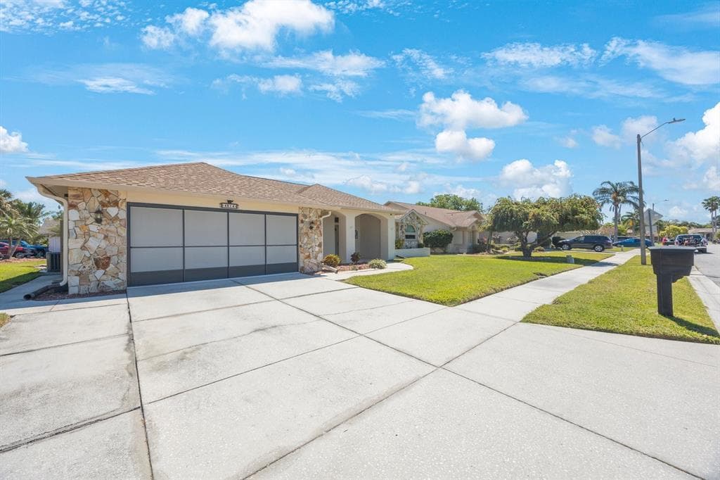 4614 DUMONT STREET NEW PORT RICHEY, FL 34653