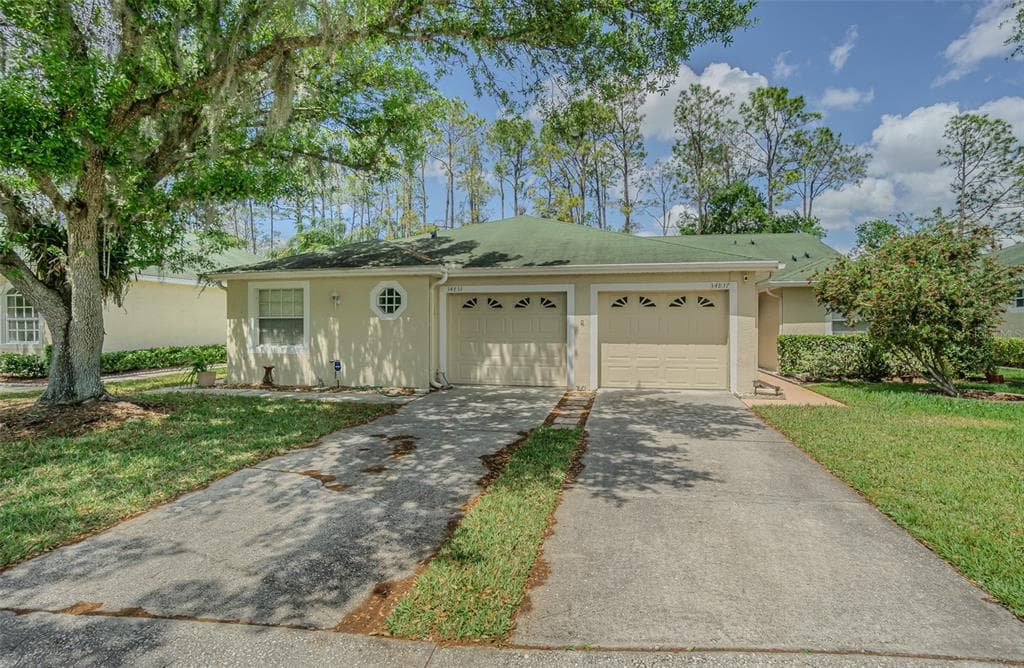 34833 DOUBLE EAGLE COURT ZEPHYRHILLS, FL 33541