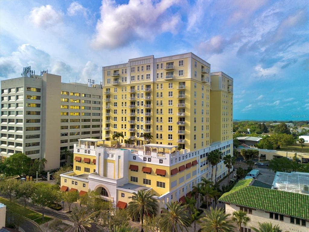 628 CLEVELAND STREET UNIT 906