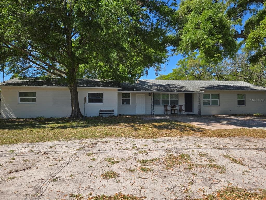 12714 LINDA DRIVE TAMPA, FL 33612