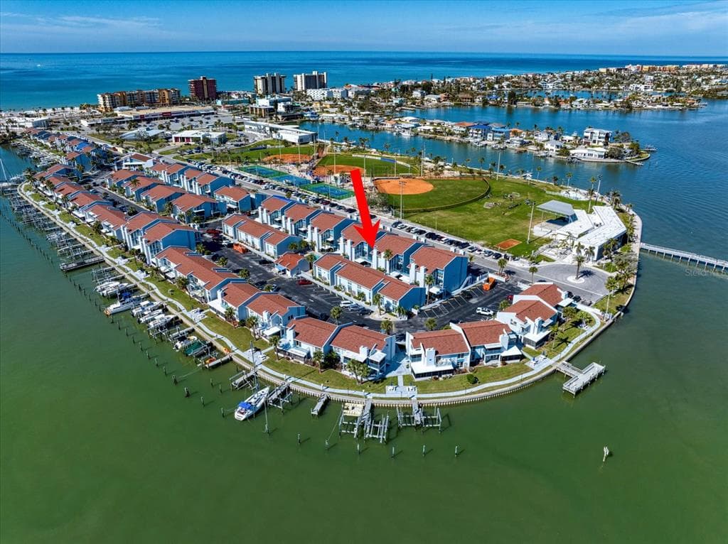343 REX PLACE UNIT G MADEIRA BEACH, FL 33708