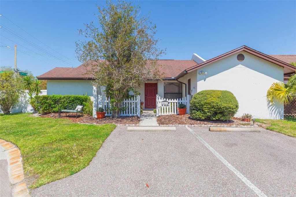 5419 MARLWOOD COURT TAMPA, FL 33624