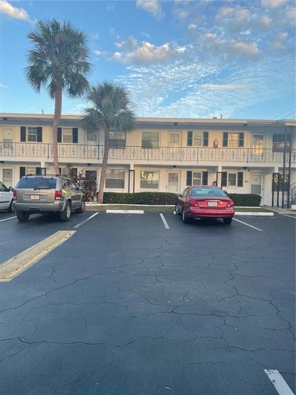 14531 WALSINGHAM ROAD UNIT 204 LARGO, FL 33774