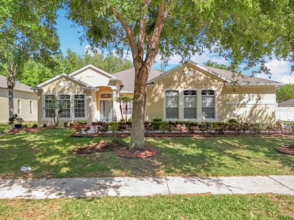 2376 HOME AGAIN ROAD