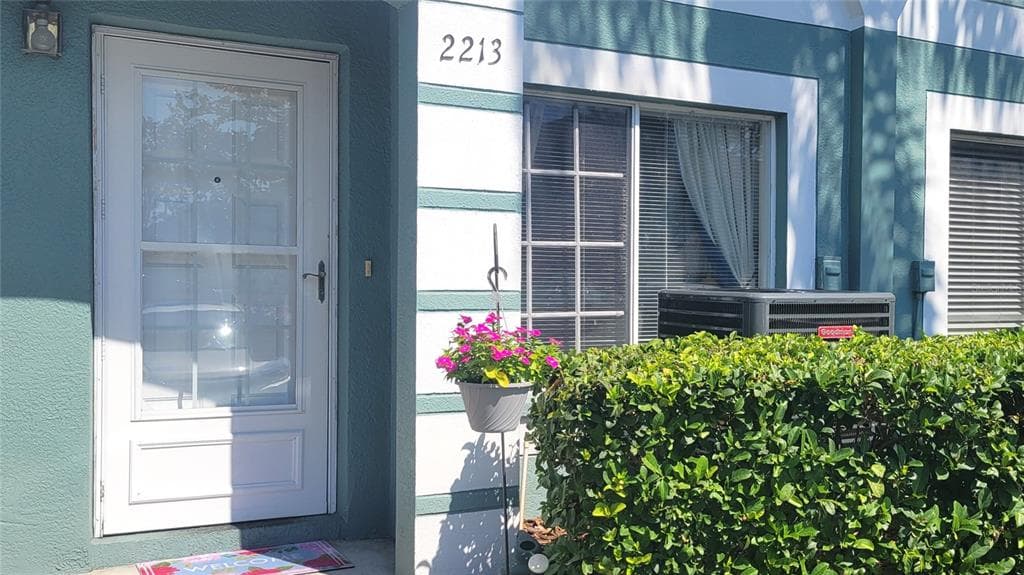 2213 FLUORSHIRE DRIVE BRANDON, FL 33511