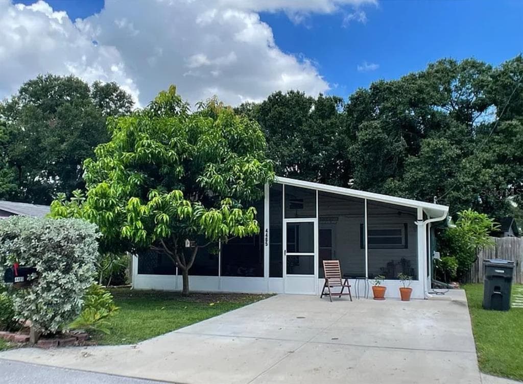 4485 49TH AVENUE N ST PETERSBURG, FL 33714