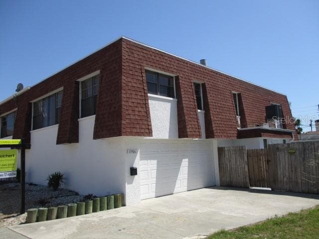 11906 LAGOON LANE TREASURE ISLAND, FL 33706