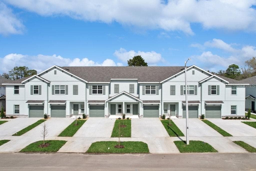 11715 BLACKBROOK COURT SEFFNER, FL 33584