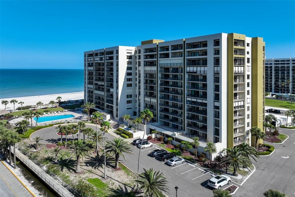 1480 GULF BOULEVARD UNIT 103 CLEARWATER BEACH, FL 33767