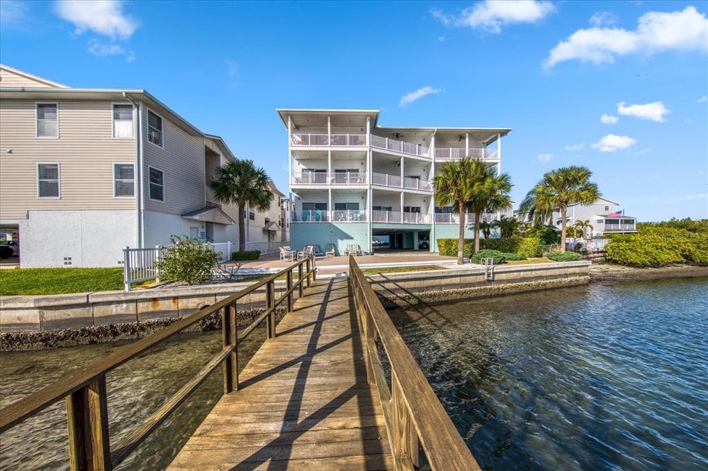19817 GULF BOULEVARD UNIT 602 INDIAN SHORES, FL 33785