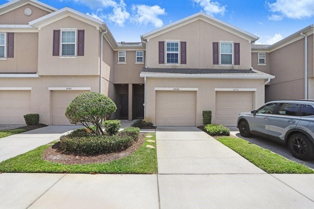 8742 TURNSTONE HAVEN PLACE TAMPA, FL 33619