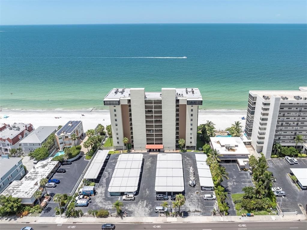 15400 GULF BOULEVARD UNIT 202