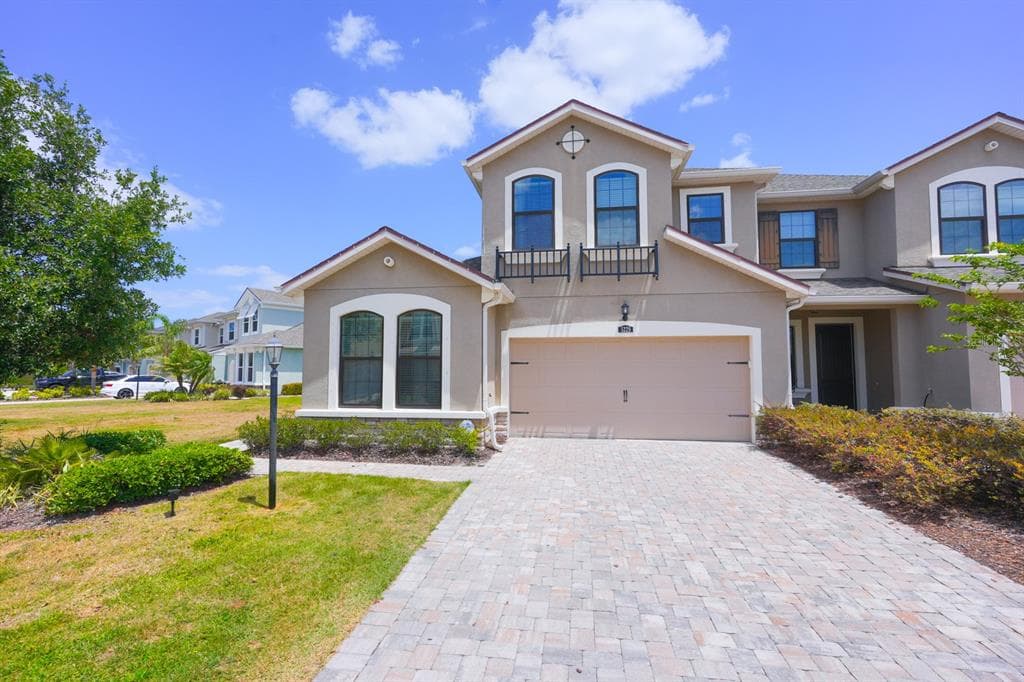 5229 BLOSSOM COVE