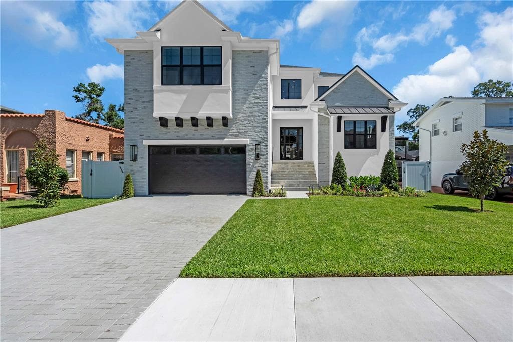 4607 W LAMB AVENUE TAMPA, FL 33629