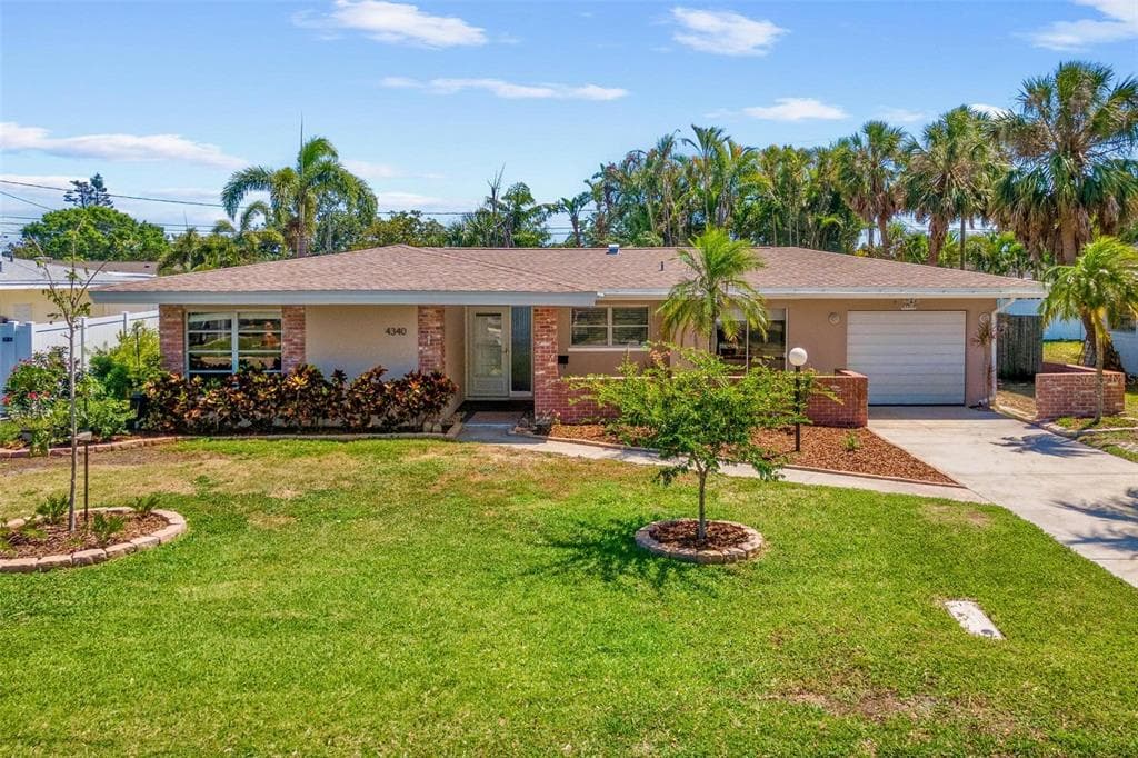 4340 50TH TERRACE S ST PETERSBURG, FL 33711
