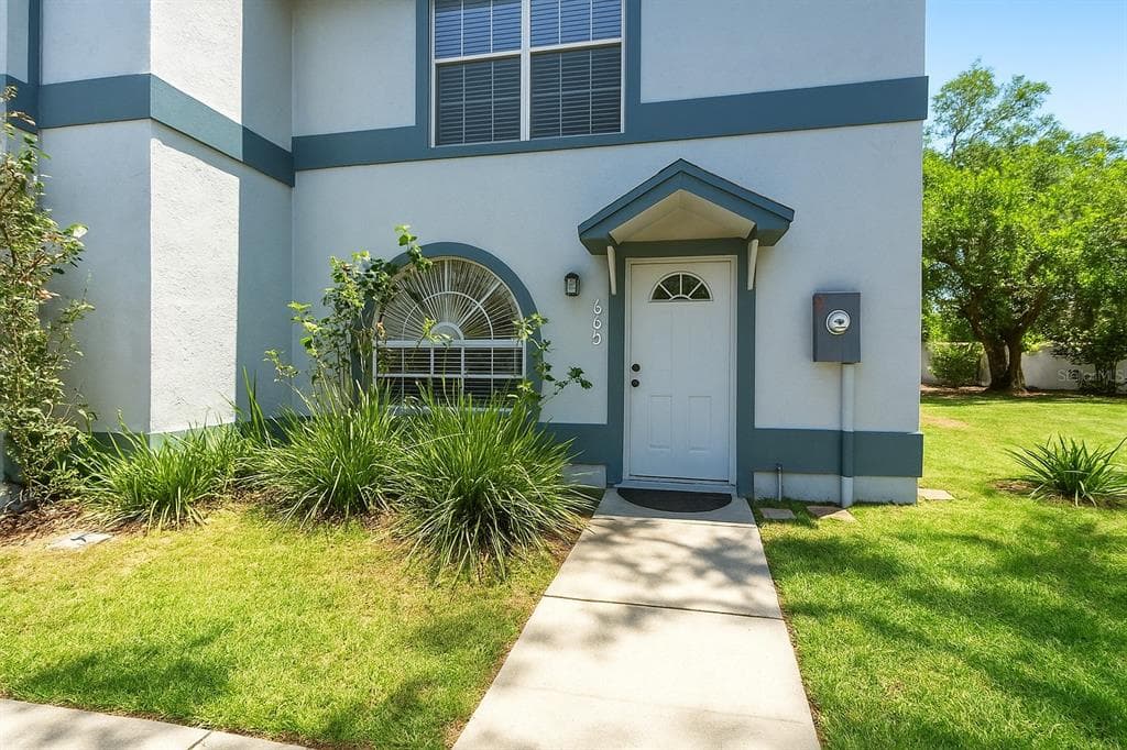 605 BAINBRIDGE DRIVE BRANDON, FL 33511