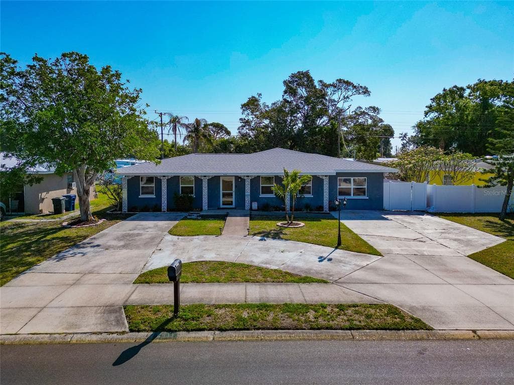 6511 GEORGIA AVENUE BRADENTON, FL 34207