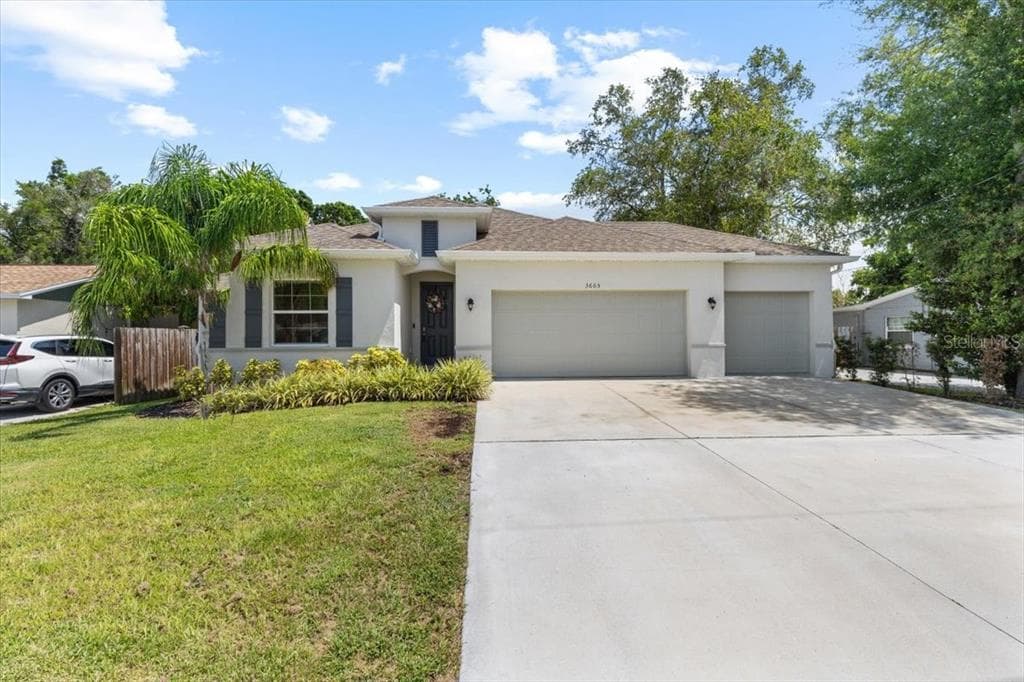 3605 W PAXTON AVENUE TAMPA, FL 33611