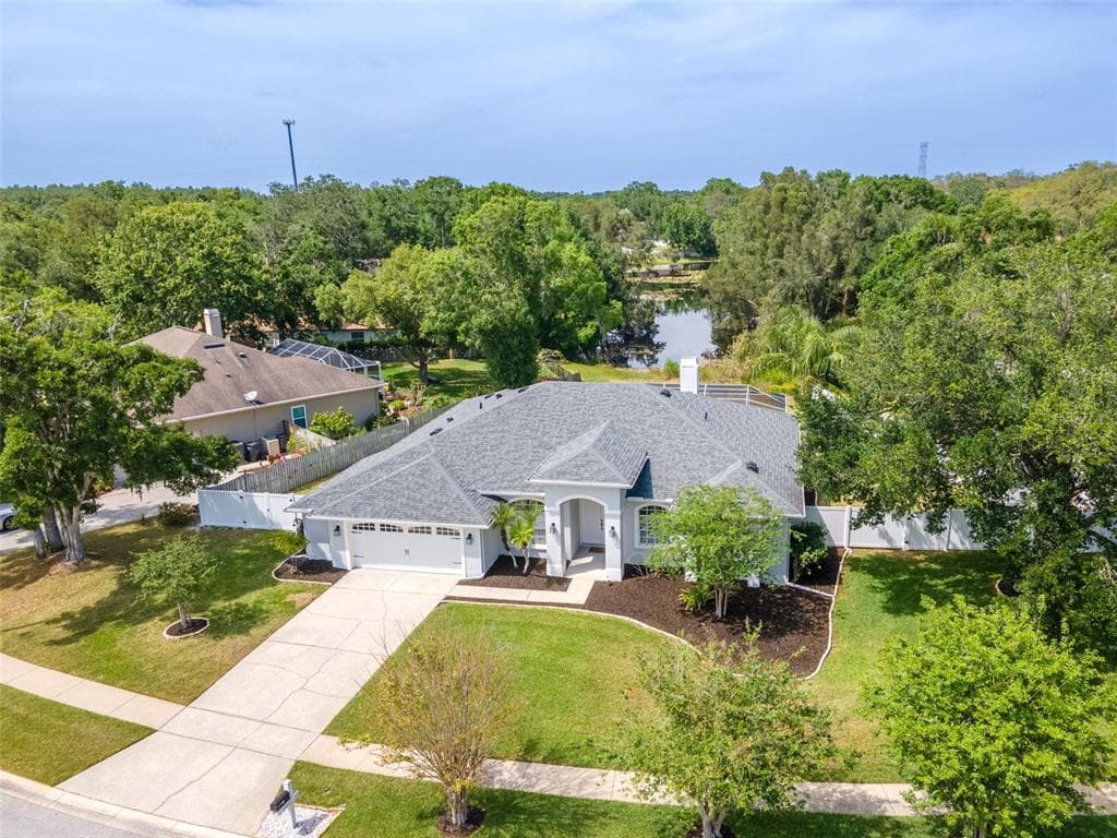 17205 TIFFANY SHORE DRIVE