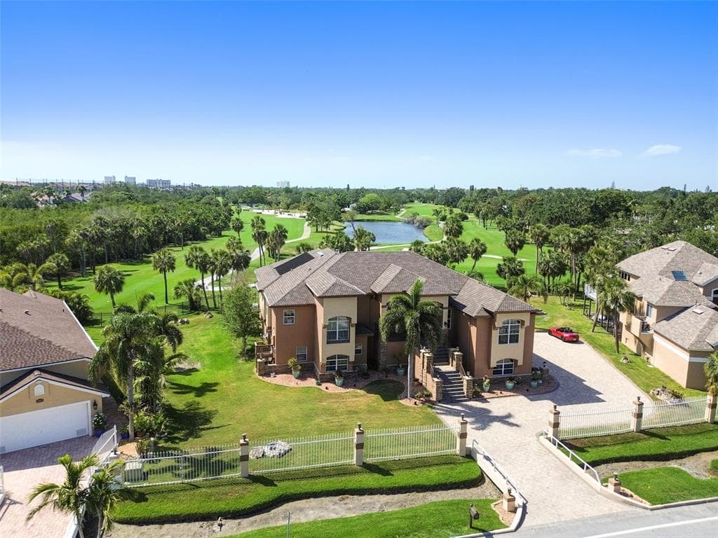 2605 59TH STREET S GULFPORT, FL 33707