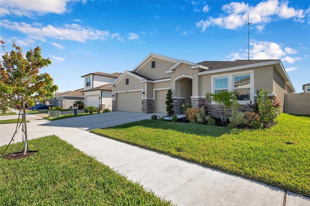 12454 SHINING WILLOW STREET RIVERVIEW, FL 33579