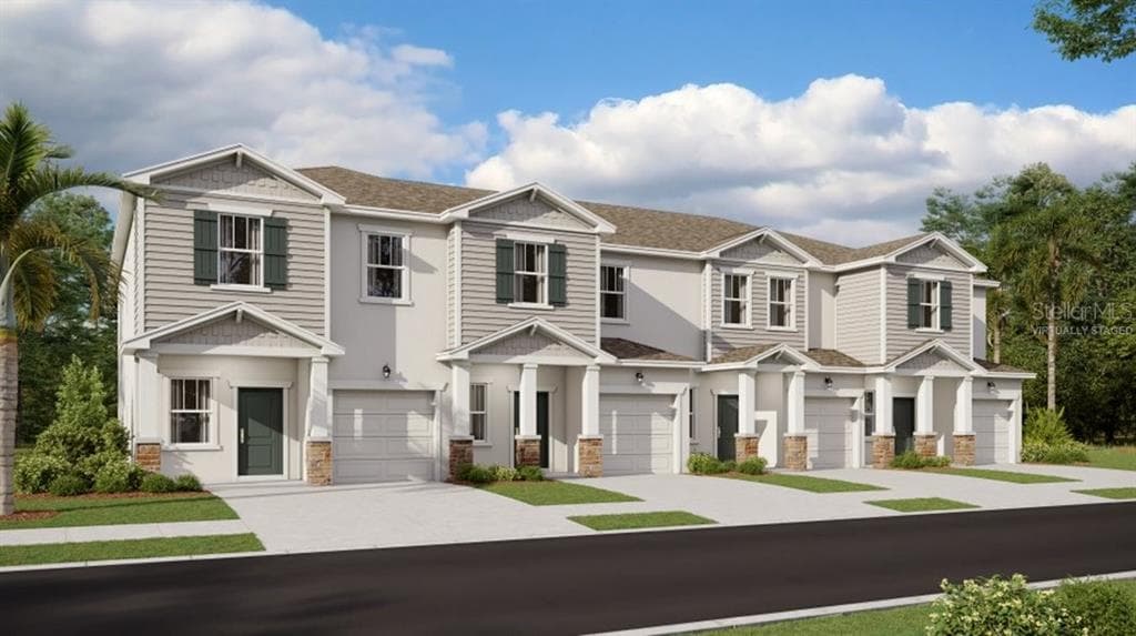 2644 SKYLINE LOOP KISSIMMEE, FL 34758