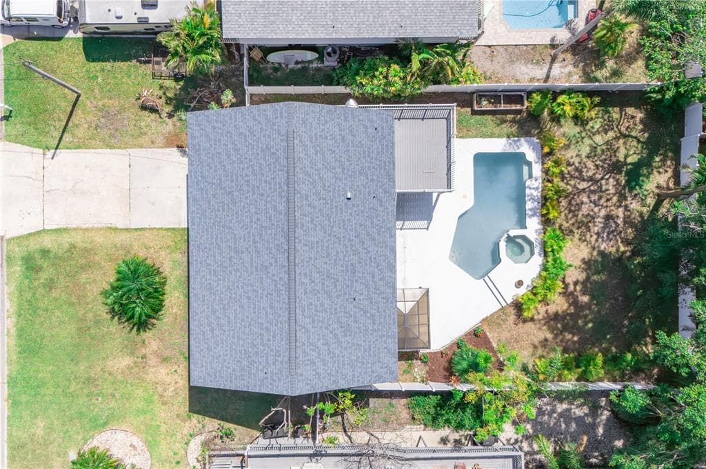 320 CROSSWINDS DRIVE PALM HARBOR, FL 34683