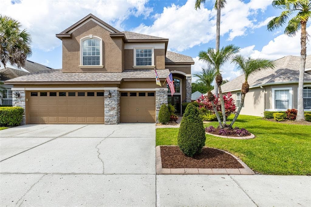 9524 GREENPOINTE DRIVE TAMPA, FL 33626