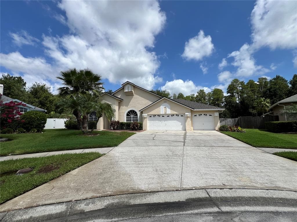 18002 KINGS PARK DRIVE